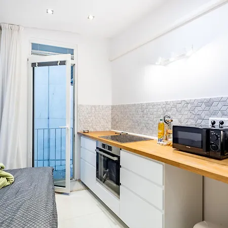 Apartmán Adm Central Modern Place - Wifi, Ac, Tv