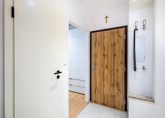 Adm Central Modern Place - Wifi, Ac, Tv Апартаменти Братислава