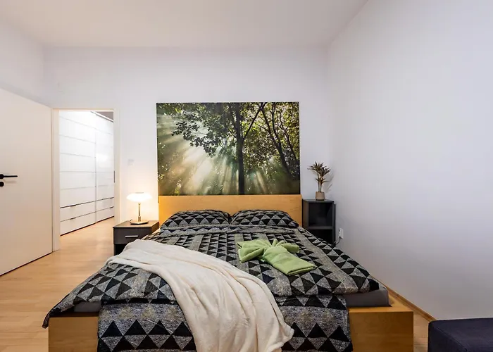 Adm Modern Place - Coffee, Wifi, Ac, Tv 布拉迪斯拉发