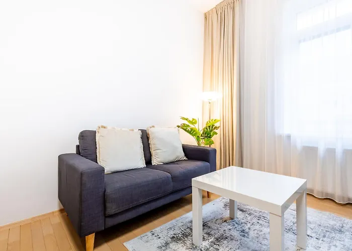 Adm Central Modern Place - Coffee, Wifi, Ac, Tv ברטיסלאבה